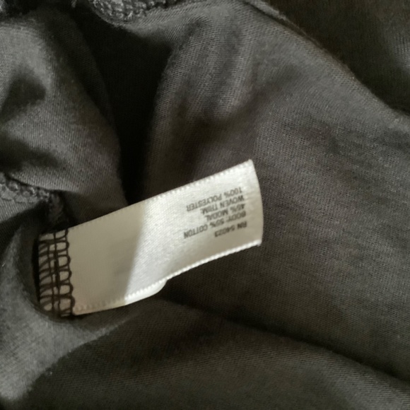 Gap tank top with woven lace collar - Picture 3 of 5